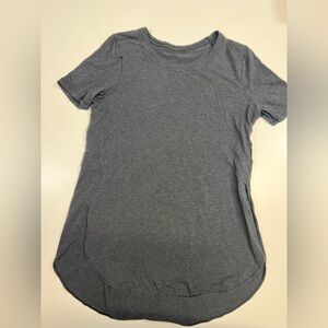 Lululemon Grey Long Shirt Women’s Size S/M Great Condition